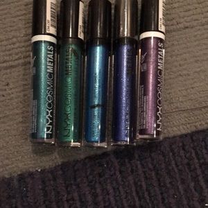 Nyx cosmic metals